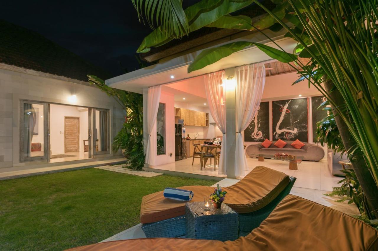 Villa Briana Seminyak By Villas R Us المظهر الخارجي الصورة