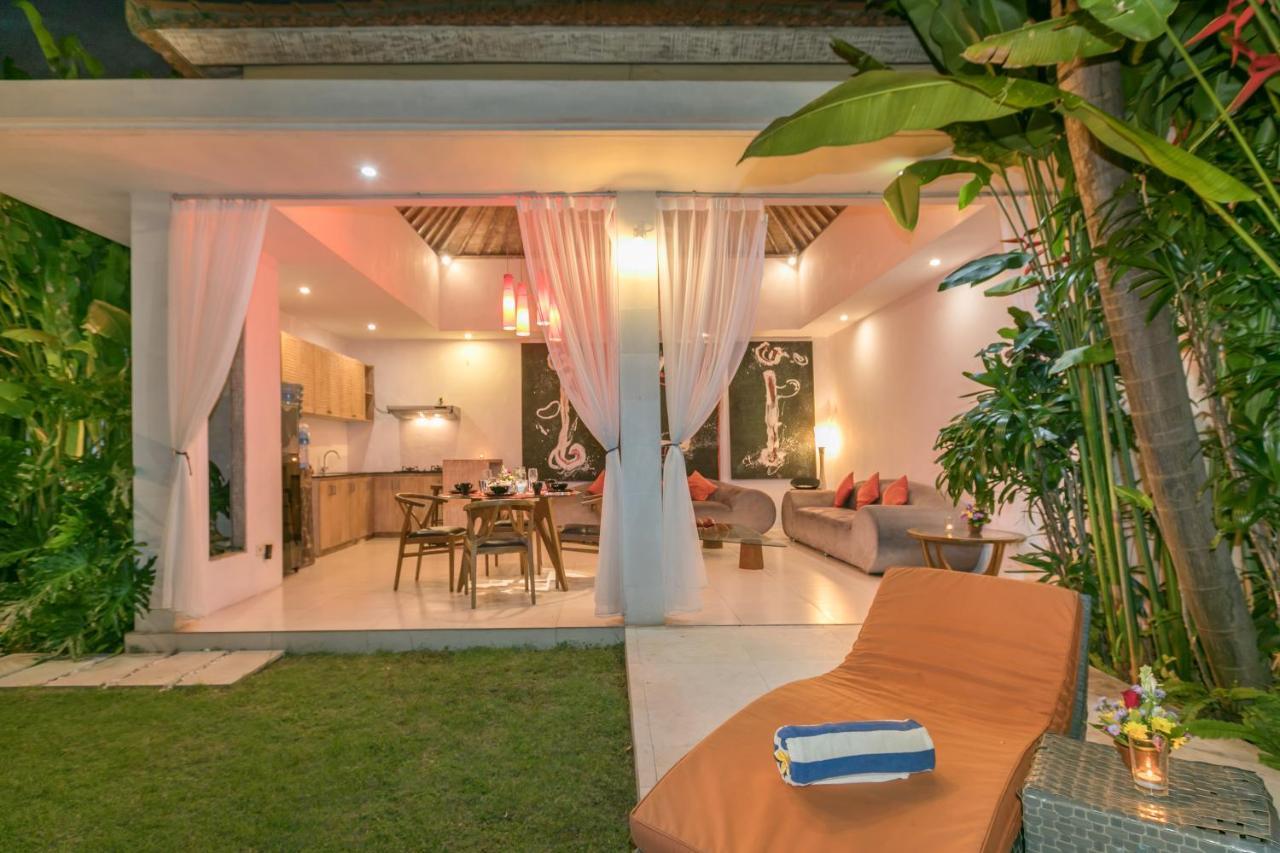 Villa Briana Seminyak By Villas R Us المظهر الخارجي الصورة
